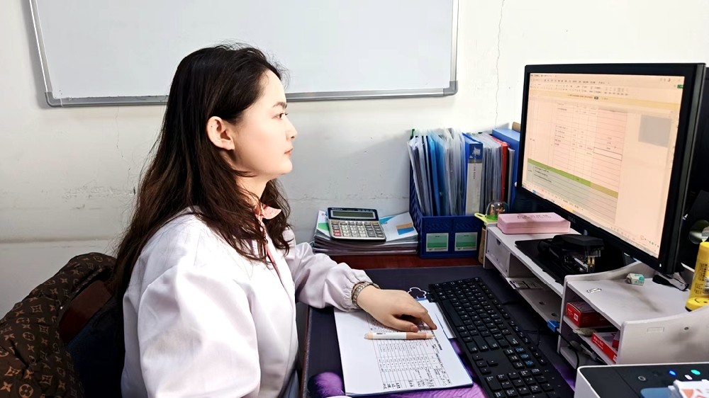 在成長中逐光，在奮進中綻放